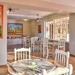 Hotel Ionis Troianata