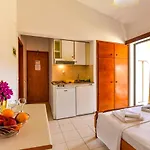 Hotel Ionis Troianata