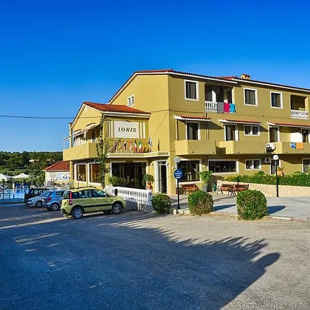 Ionis Otel Troianata