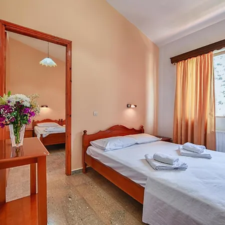 Otel Ionis Troianata