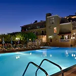Hotel Ionis