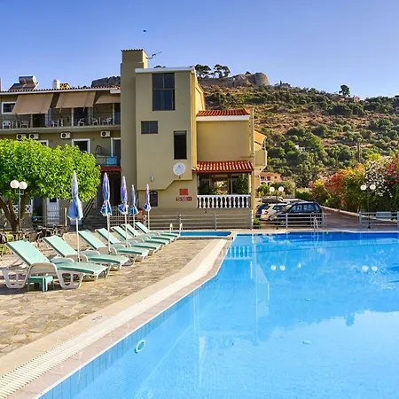 Hotel Ionis Troianata
