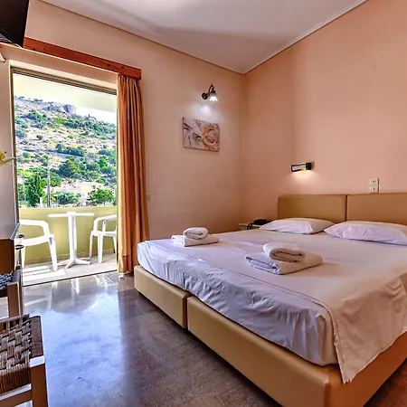 호텔 Ionis Troianata